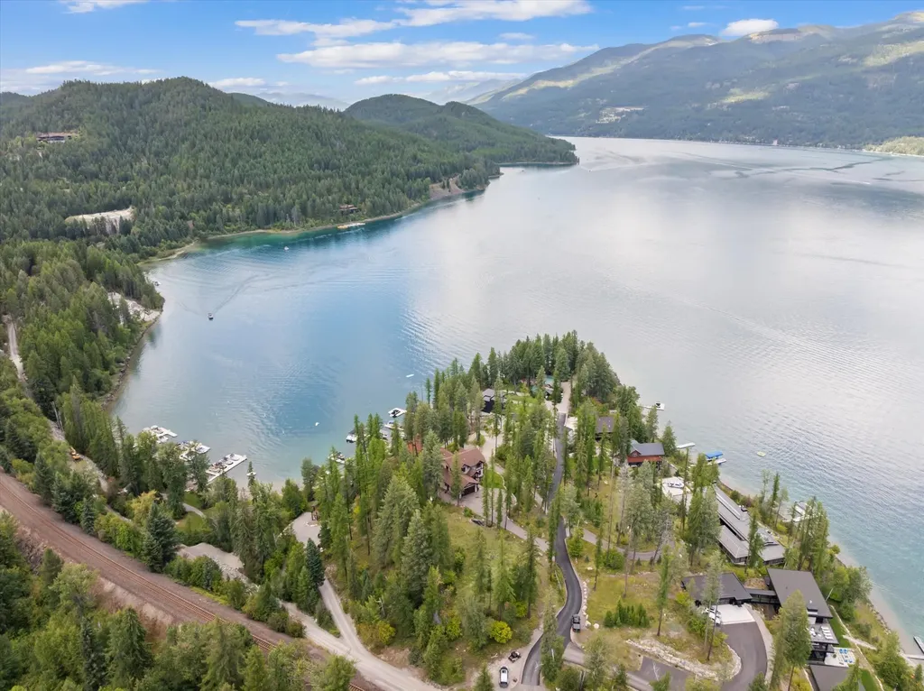 715 Lm Beach Lane Whitefish MT 59937
