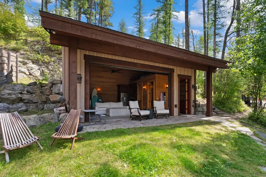 715 Lm Beach Lane Whitefish MT 59937