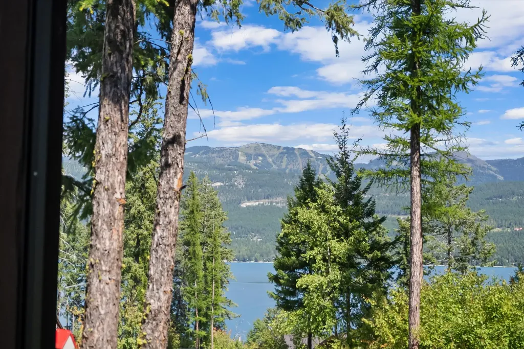 715 Lm Beach Lane Whitefish MT 59937
