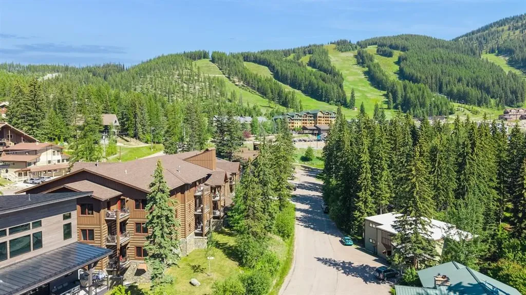 3820 Tamarack Avenue Whitefish MT 59937