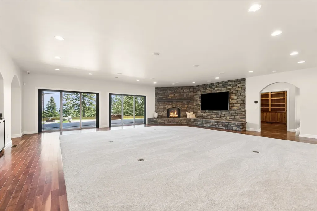 1173 Kienas Road N Kalispell MT 59901