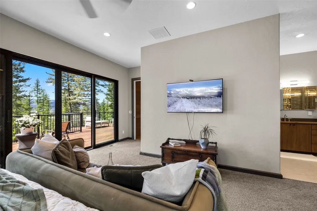 1929 Km Ranch Road Whitefish MT 59937