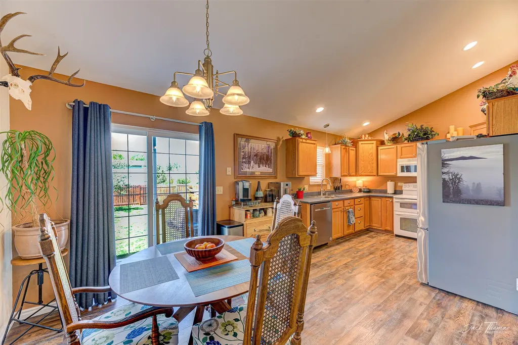 2570 Pinkerton Drive East Helena MT 59635