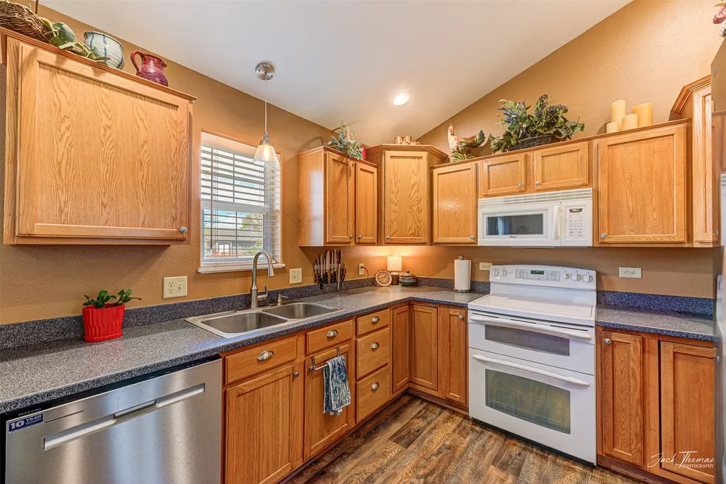 2570 Pinkerton Drive East Helena MT 59635