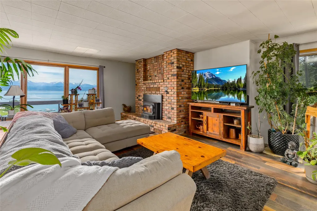 203 Rimini Road Lakeside MT 59922