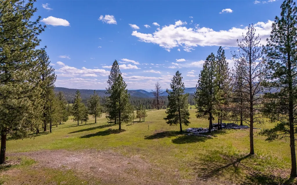 3185 Hubbart Dam Road Marion MT 59925