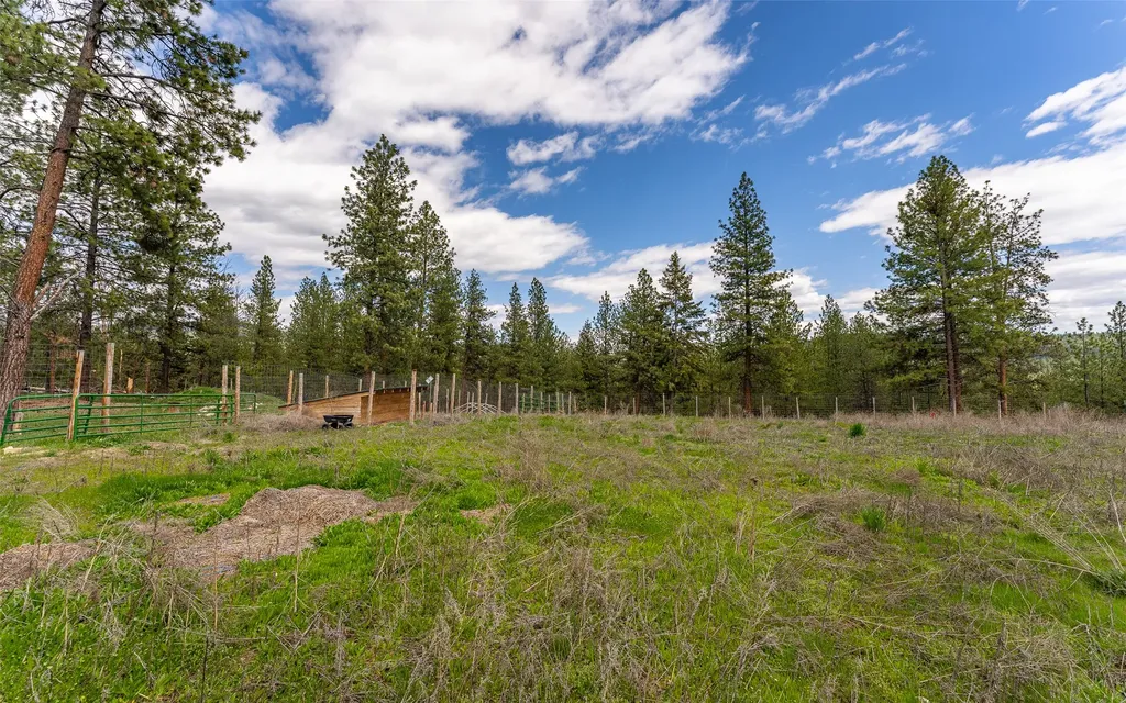 3185 Hubbart Dam Road Marion MT 59925
