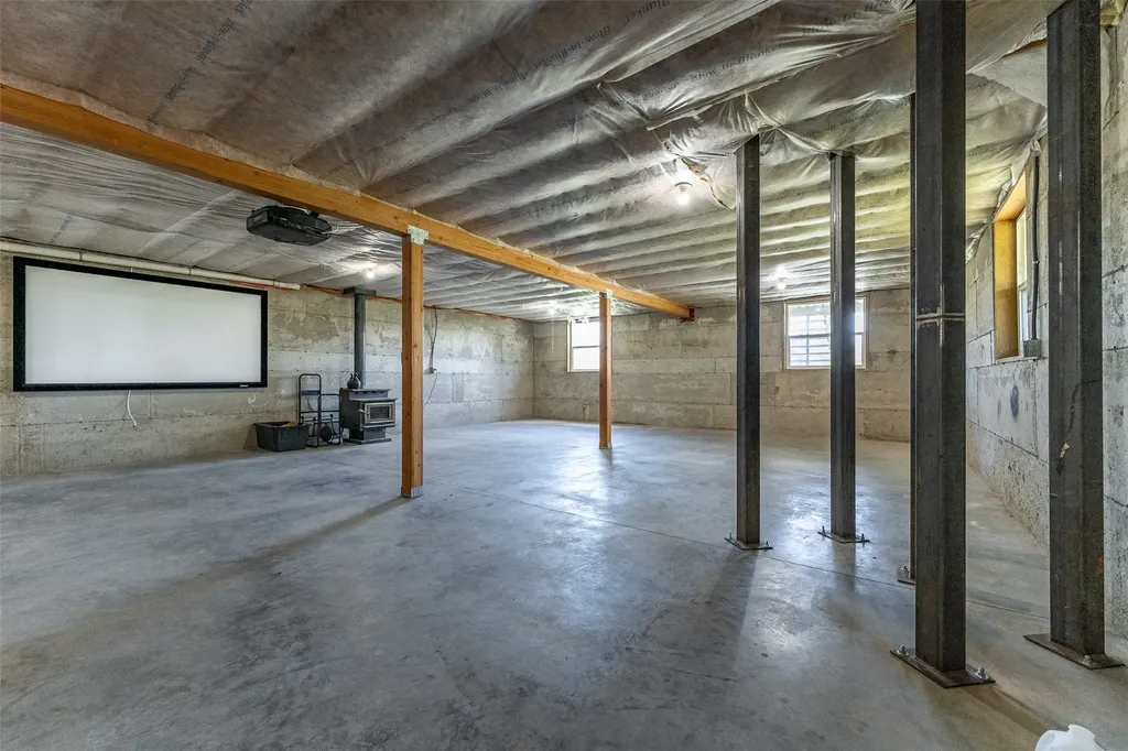 3185 Hubbart Dam Road Marion MT 59925