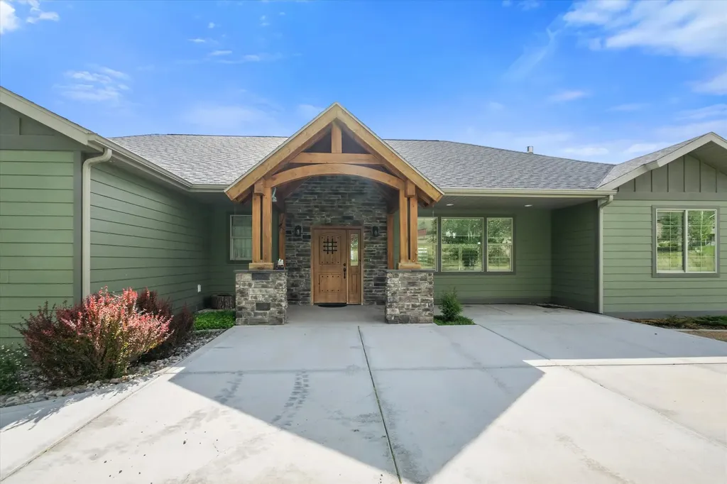 4910 Fox Trot Drive Helena MT 59602