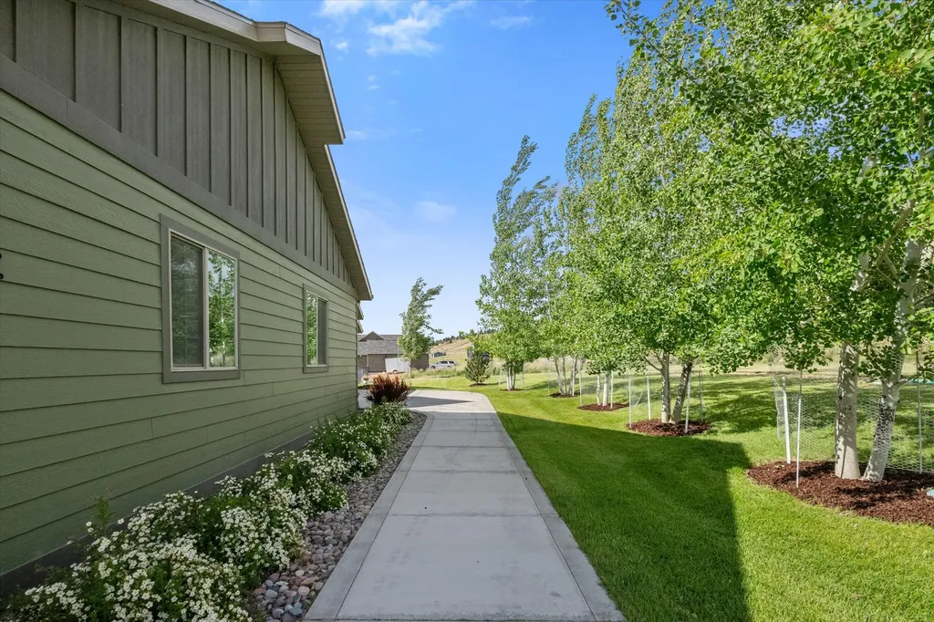 4910 Fox Trot Drive Helena MT 59602