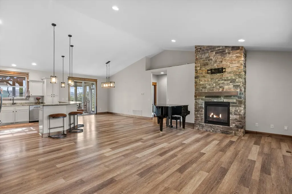 4910 Fox Trot Drive Helena MT 59602