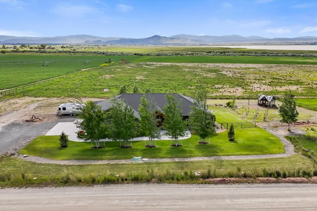4910 Fox Trot Drive Helena MT 59602