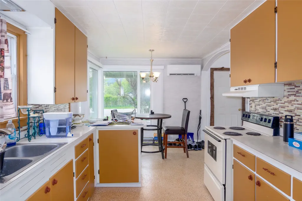 1420 Montana Avenue Libby MT 59923