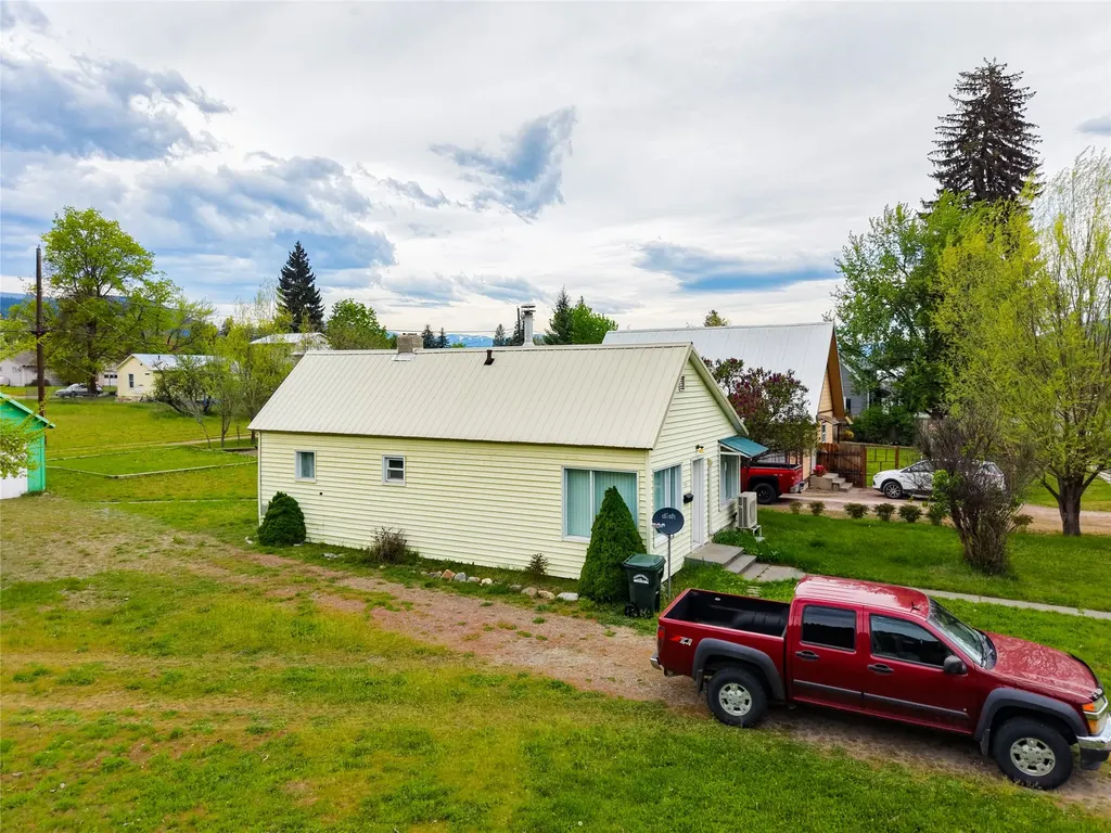 1420 Montana Avenue Libby MT 59923