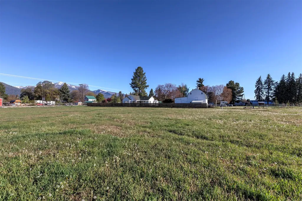 1088 S 1st Street Hamilton MT 59840