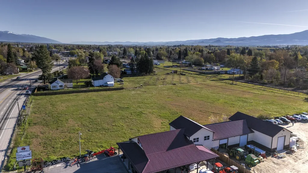 1088 S 1st Street Hamilton MT 59840