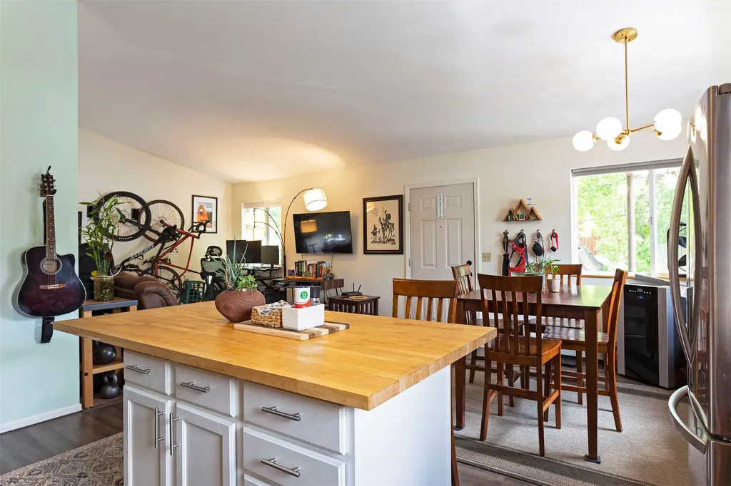 1325 S 1st Street W Missoula MT 59801