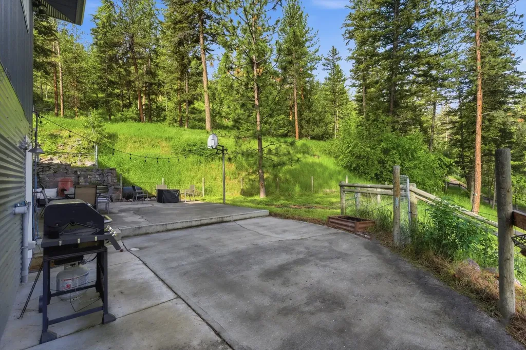 12505 Flora Drive Missoula MT 59804