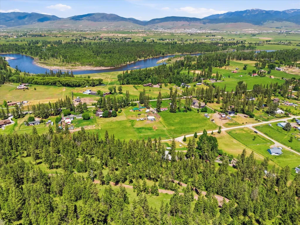 12505 Flora Drive Missoula MT 59804