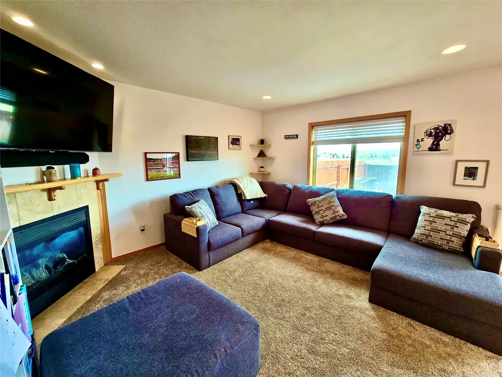 977 N River Rock Drive Belgrade MT 59714