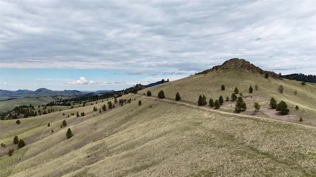 206 Upper Sawmill Loop Cascade MT 59421