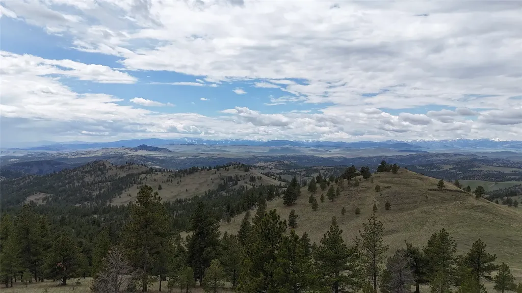 206 Upper Sawmill Loop Cascade MT 59421