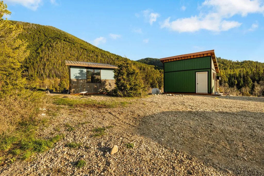 1470 Lime Spur Road Anaconda MT 59711
