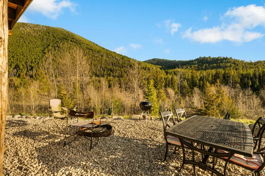1470 Lime Spur Road Anaconda MT 59711