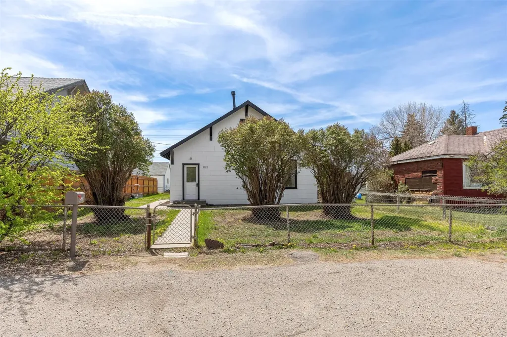 2322 Locust Street Butte MT 59701