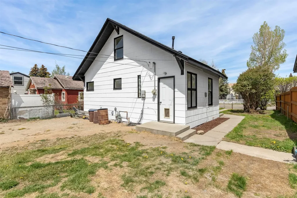 2322 Locust Street Butte MT 59701