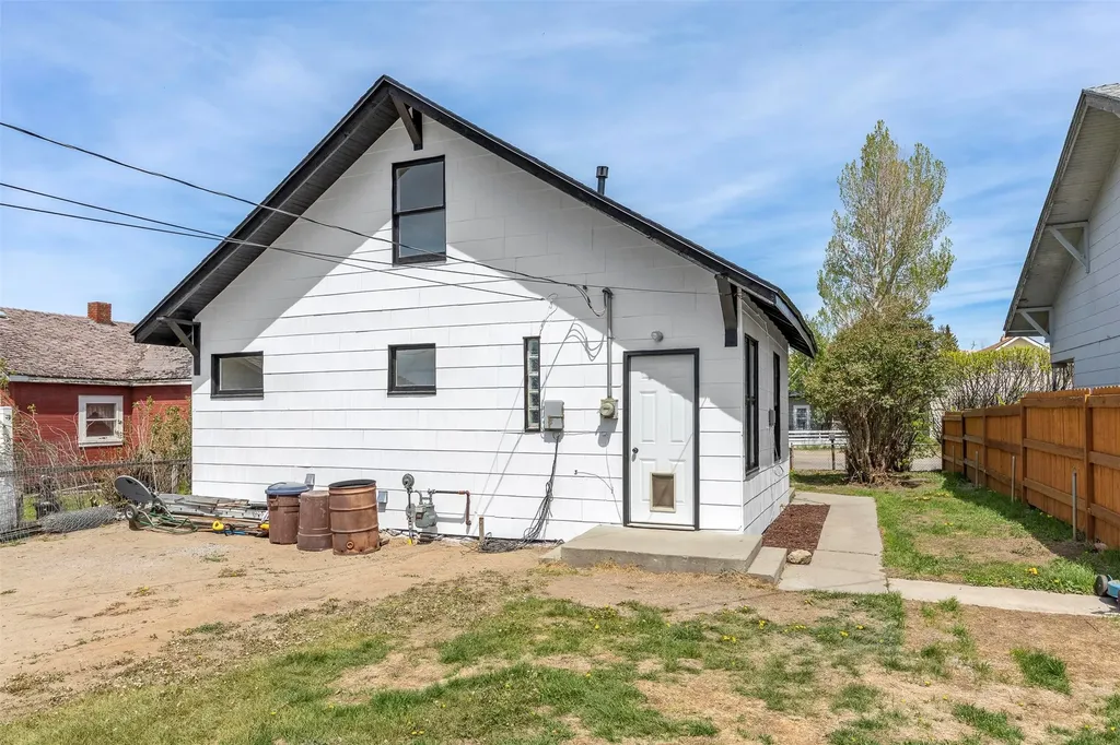 2322 Locust Street Butte MT 59701