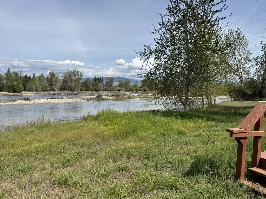 118 W Tucker Crossing Victor MT 59875