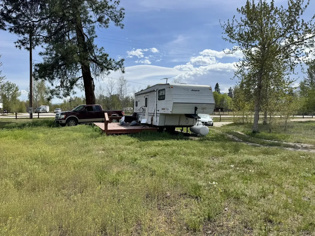 118 W Tucker Crossing Victor MT 59875