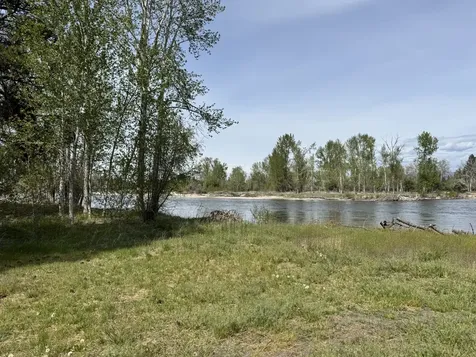 118 W Tucker Crossing Victor MT 59875