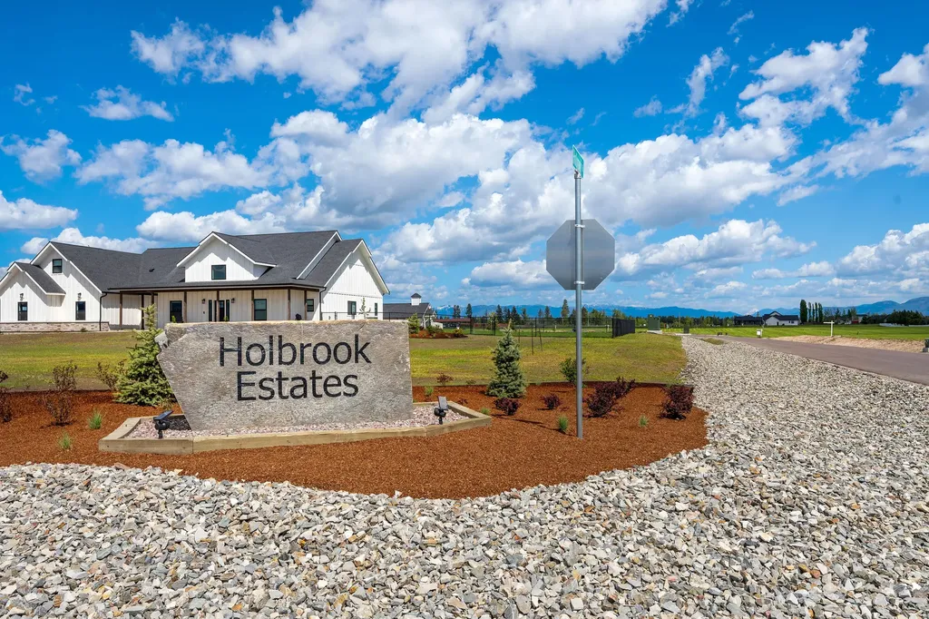 17 N Scarface Peak Court Kalispell MT 59901