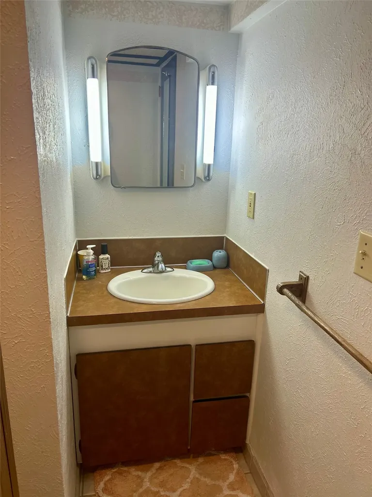 2406 Gladstone Avenue Butte MT 59701