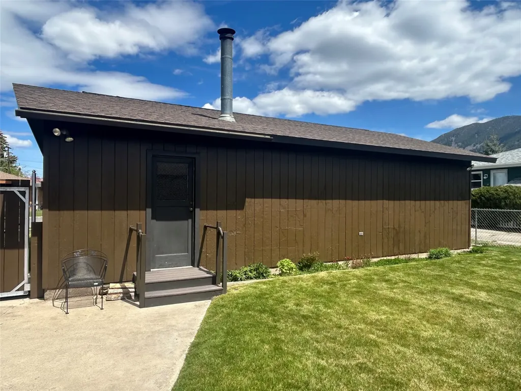 2406 Gladstone Avenue Butte MT 59701