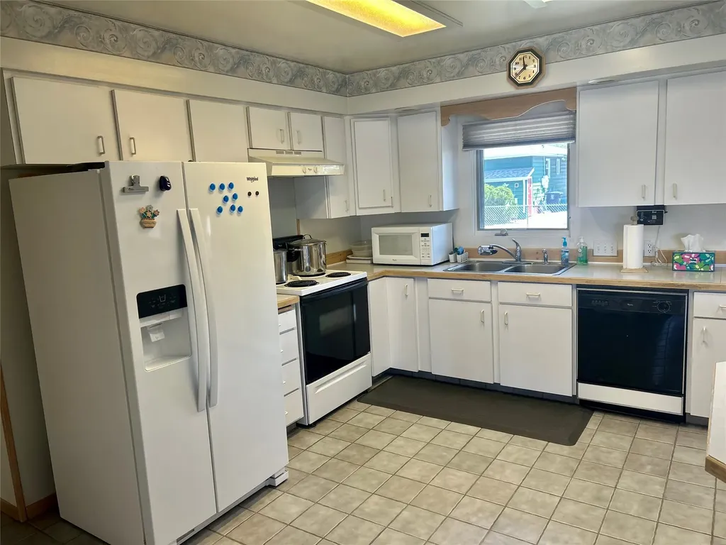 2406 Gladstone Avenue Butte MT 59701
