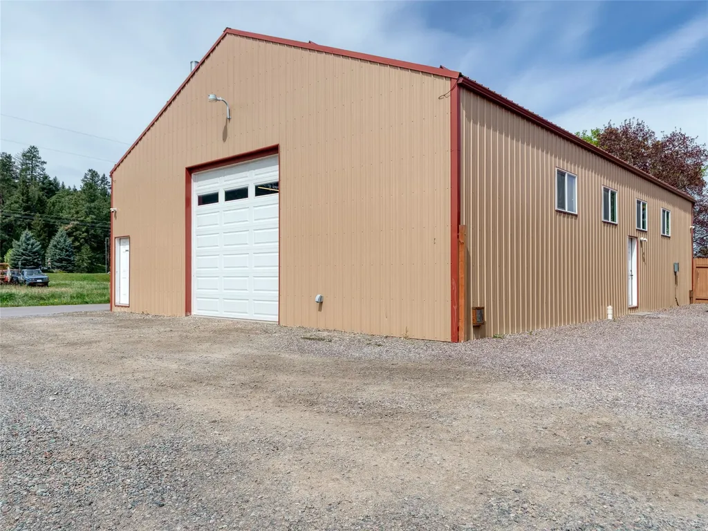126 10th Street Eureka MT 59917