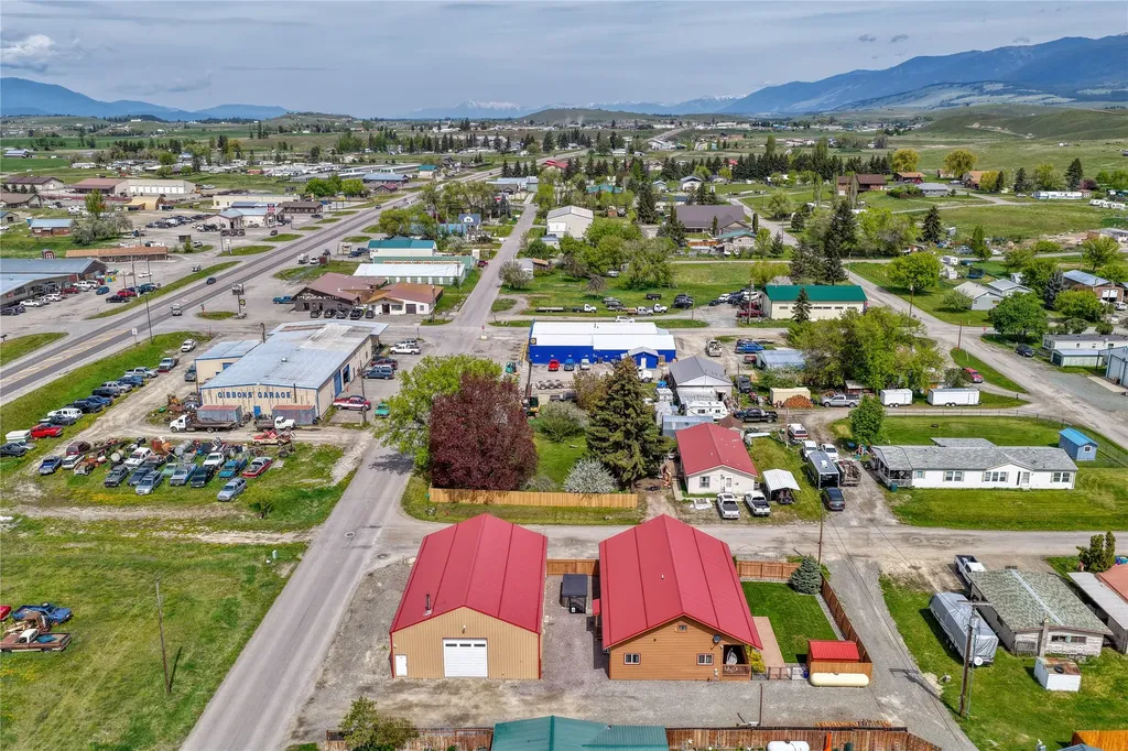 126 10th Street Eureka MT 59917