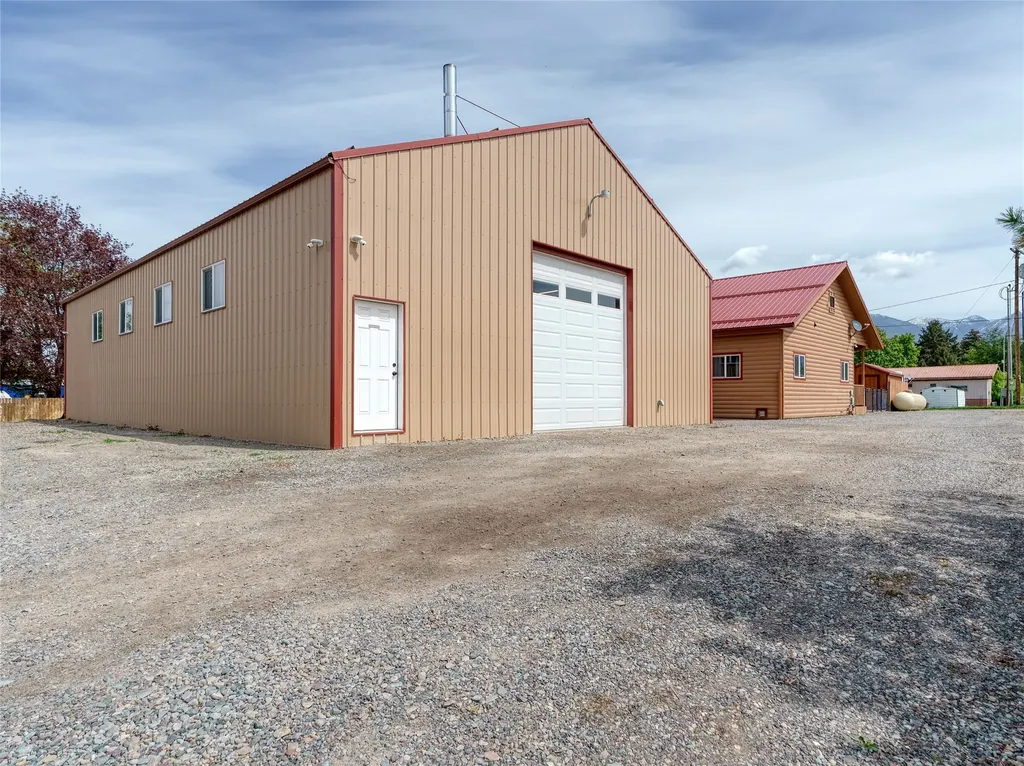 126 10th Street Eureka MT 59917