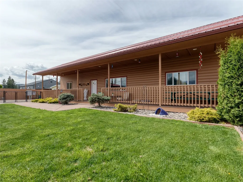126 10th Street Eureka MT 59917