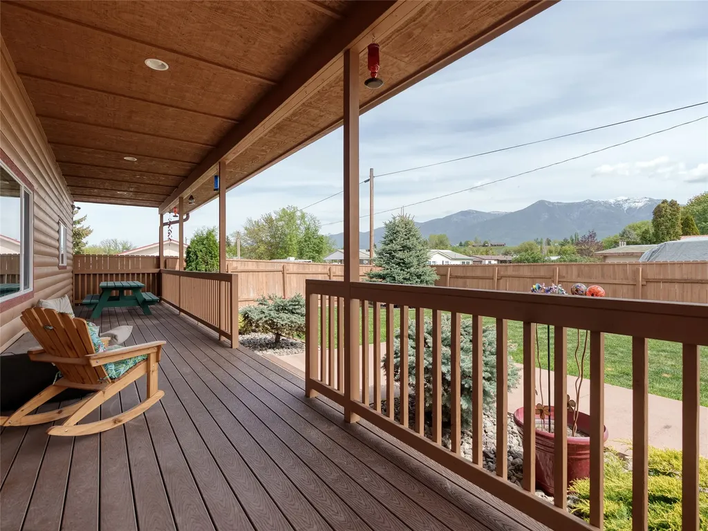 126 10th Street Eureka MT 59917