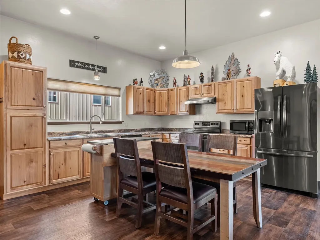 126 10th Street Eureka MT 59917