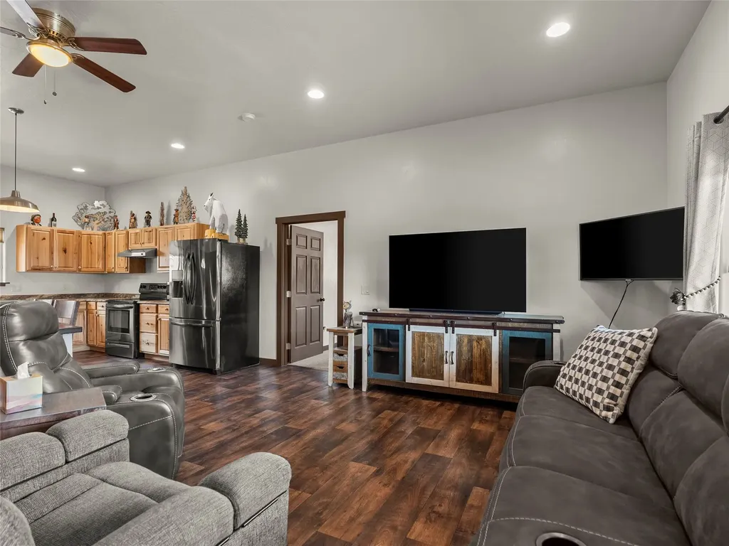 126 10th Street Eureka MT 59917
