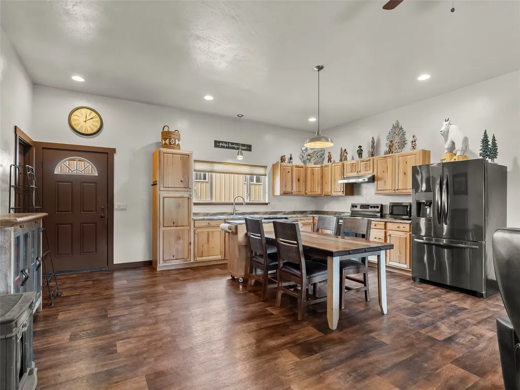 126 10th Street Eureka MT 59917
