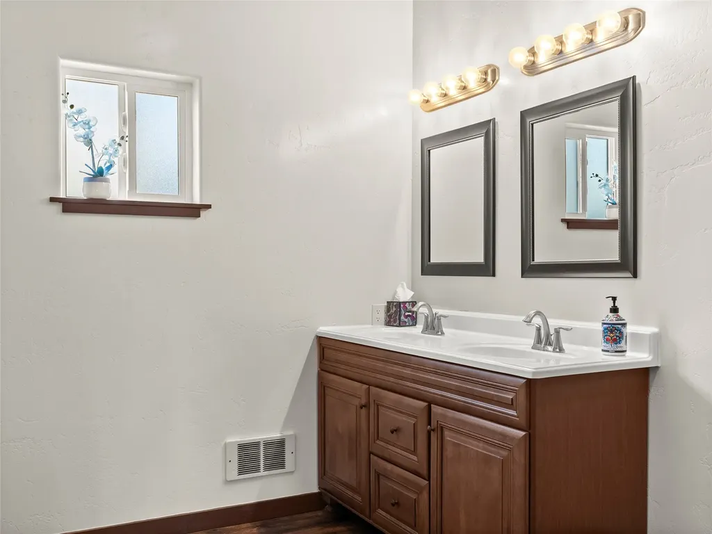 126 10th Street Eureka MT 59917