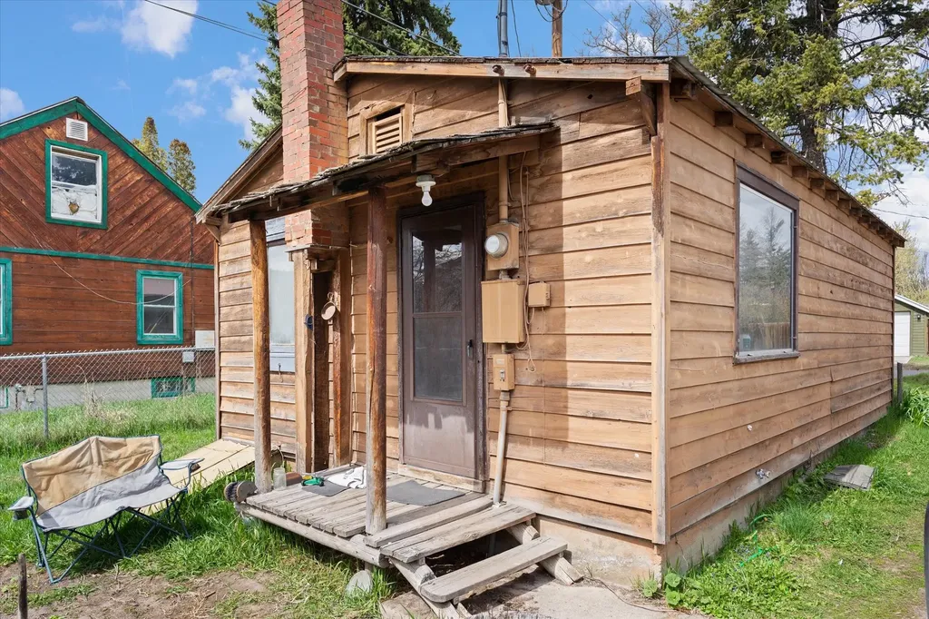 1312 2nd Avenue E Kalispell MT 59901