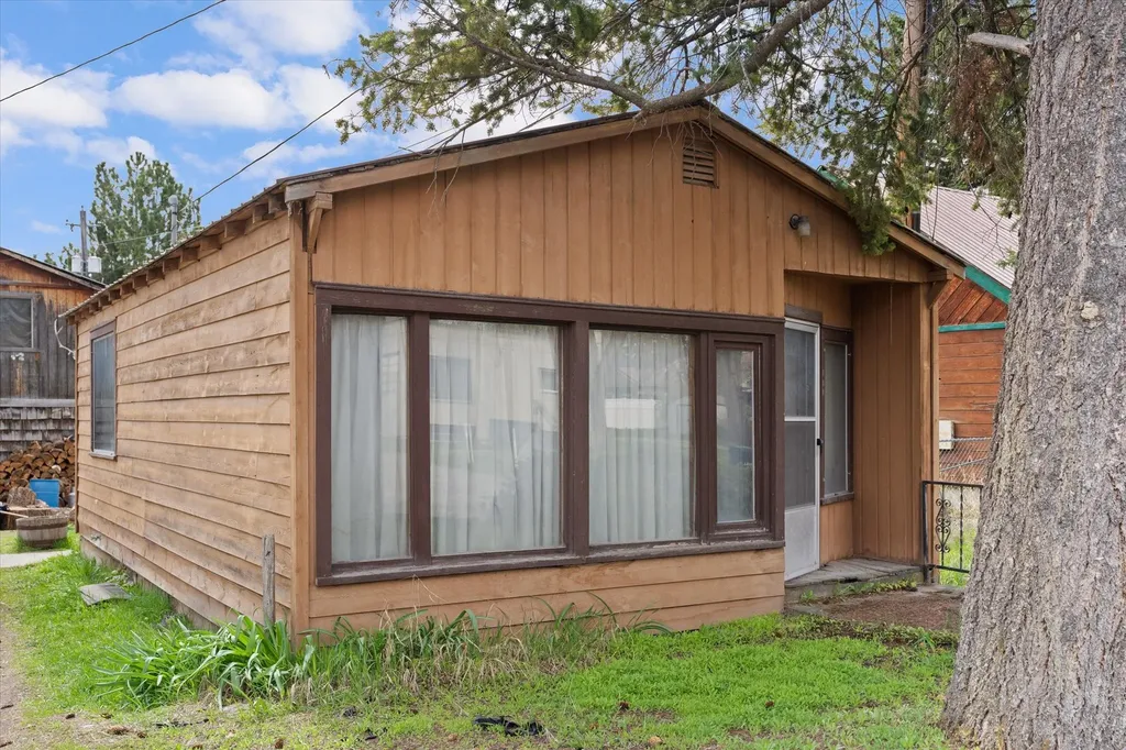 1312 2nd Avenue E Kalispell MT 59901
