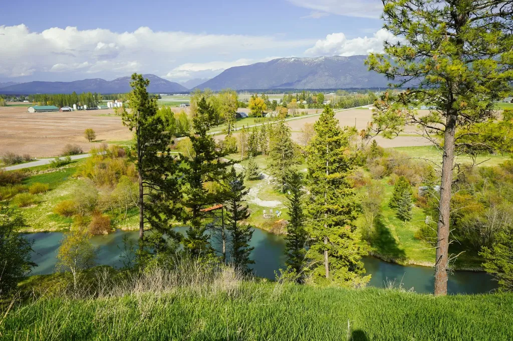 55 & 69 Autumn Glory Way Kalispell MT 59901